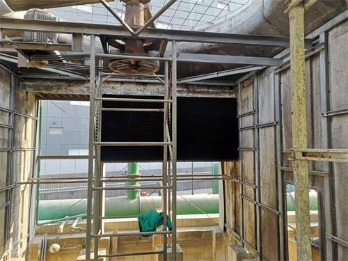 <a href=http://m.snjxkj.com/peijian/fan/ target=_blank class=infotextkey>冷卻塔風機</a>